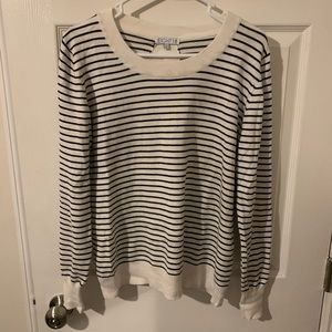 Stitch Fix - Eight 18 Francie Back Detail Pull Over - Size Large